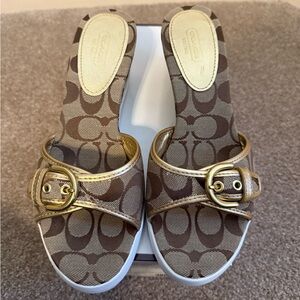 Coach EUC Size 8.5 B Perry Monogram Wedge Slide Sandals